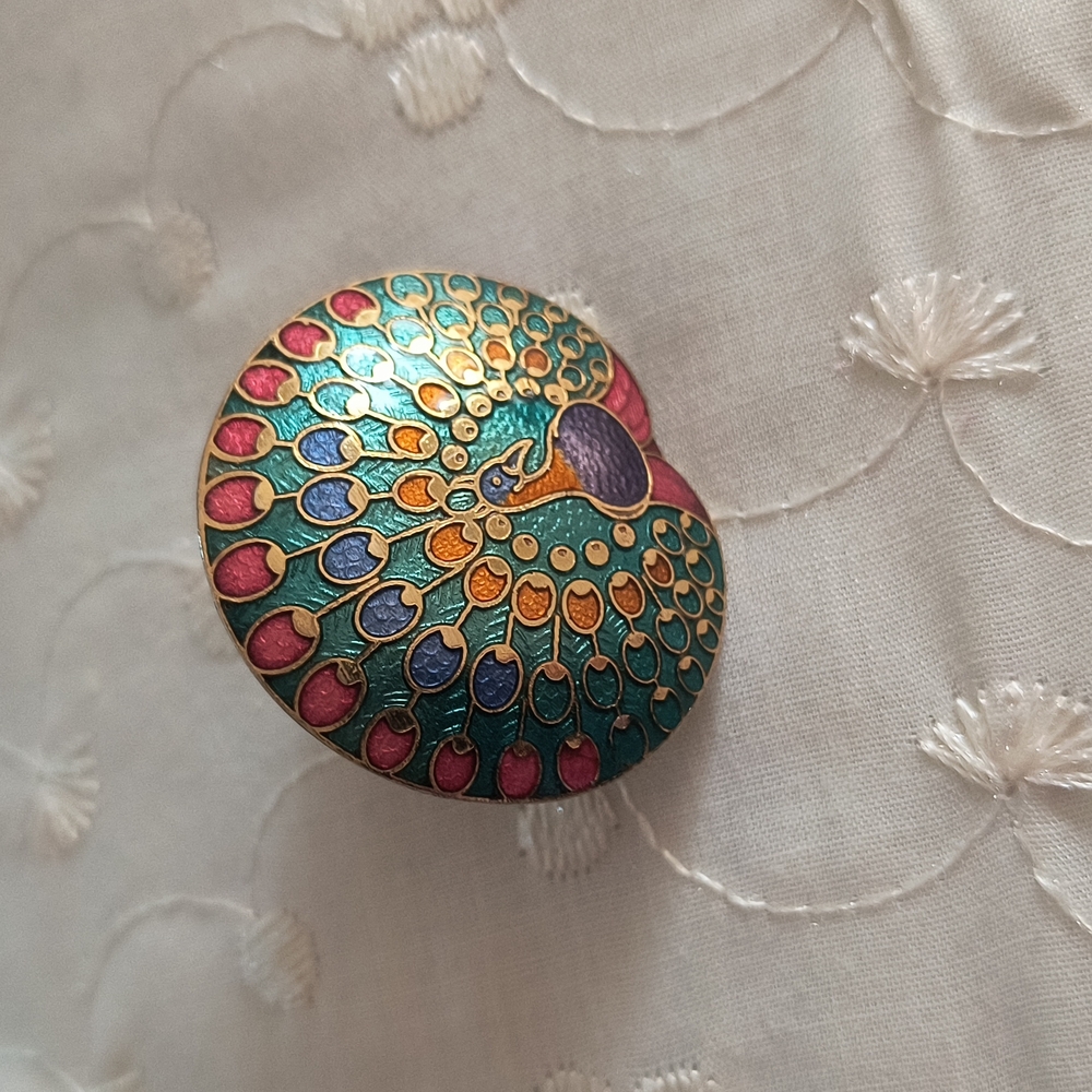 Vintage scarf brooch